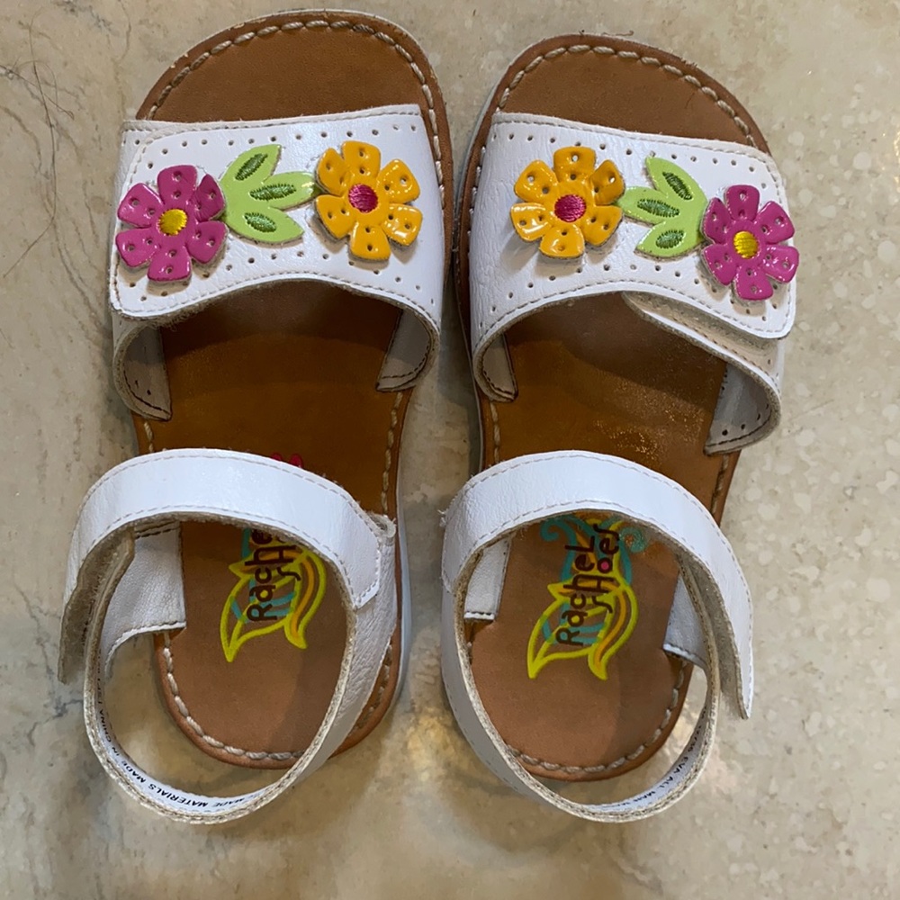Girl sandals size 7